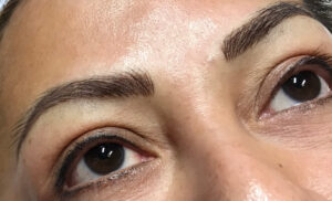 eyebrow